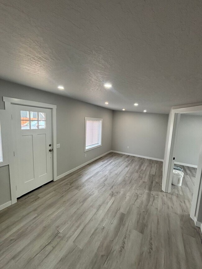 Photo - 112 W 10th Ave Unit 112 10th Ave #4