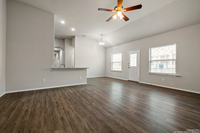 Photo - 9215 Canyon Bnd