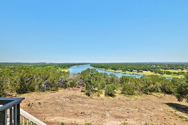 Photo - 620 Rocky Rd