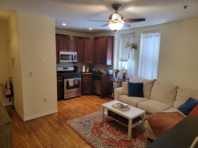 Photo - 601 Monroe St Unit 2A