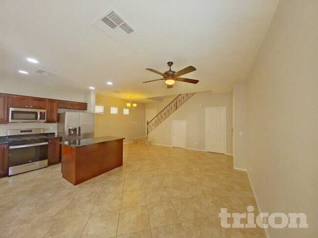 Photo - 3643 Sanwood St