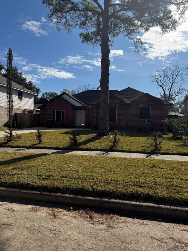 Photo - 14322 Golden Cypress Ln