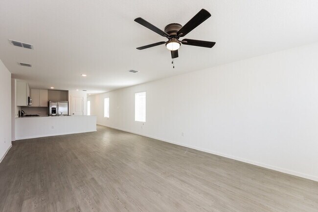 Photo - 10016 Mather Way