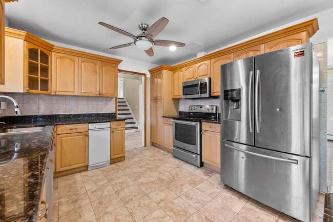 Photo - 2616 Douglas Dr