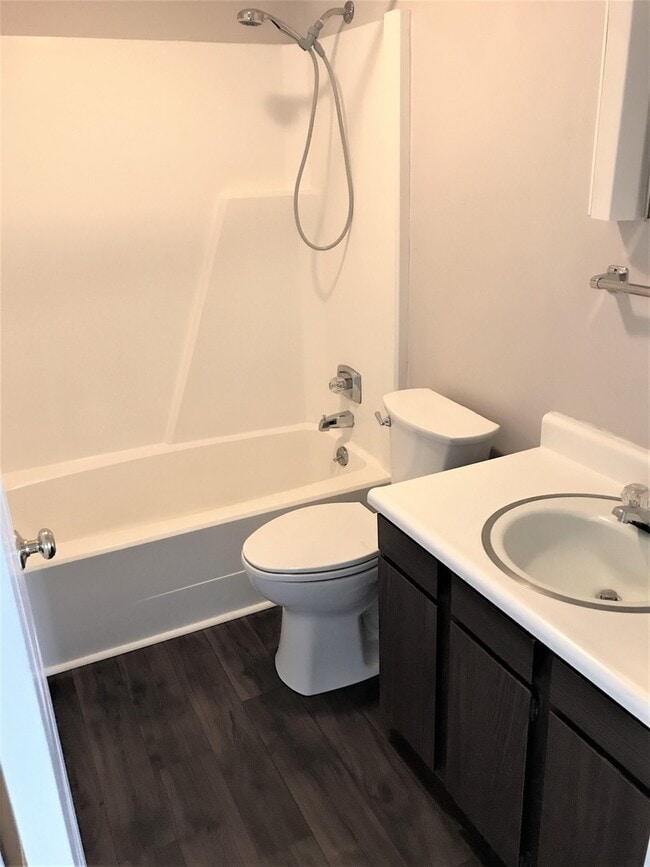 Photo - Bright and Updated Apartment with 2 Balconies!