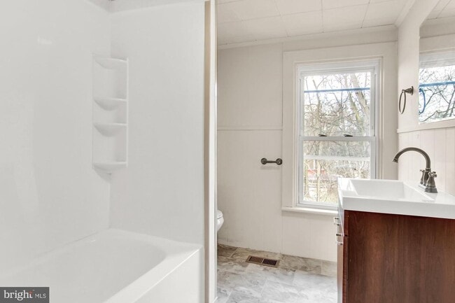 Photo - 3 bedroom in CD East Schools