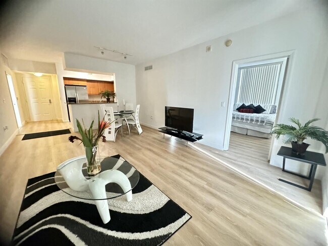 888 S Douglas Rd Unit 1015