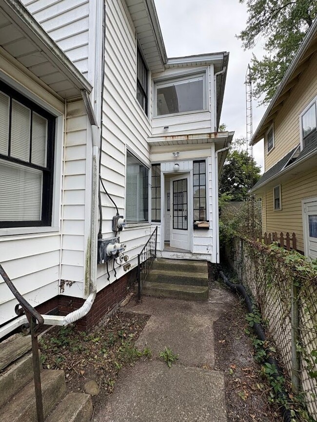 Photo - 17th and Oxford Triplex Unit 1100 17th St NW - 1