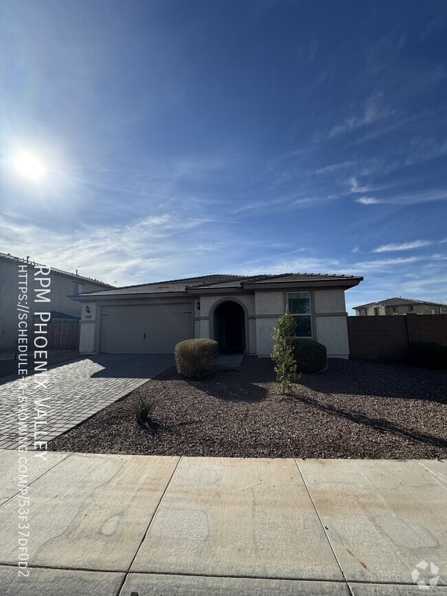 Building Photo - Luxury 4 bed / 3 bath home in Goodyear!