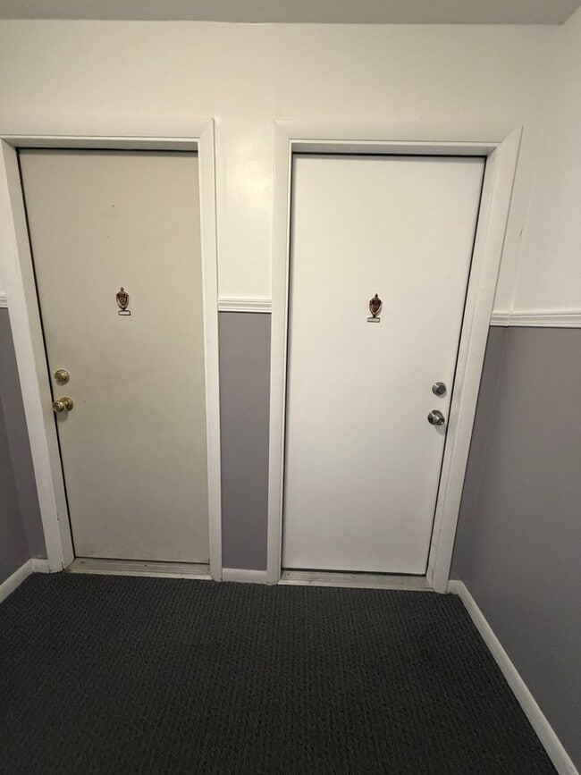 Photo - 304 N Carter St Unit 102
