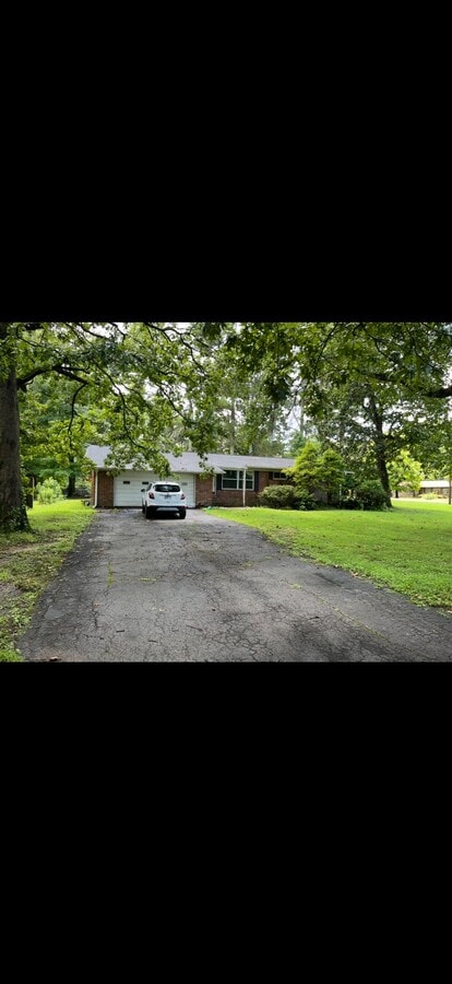 Photo - 387 Rogers Dr
