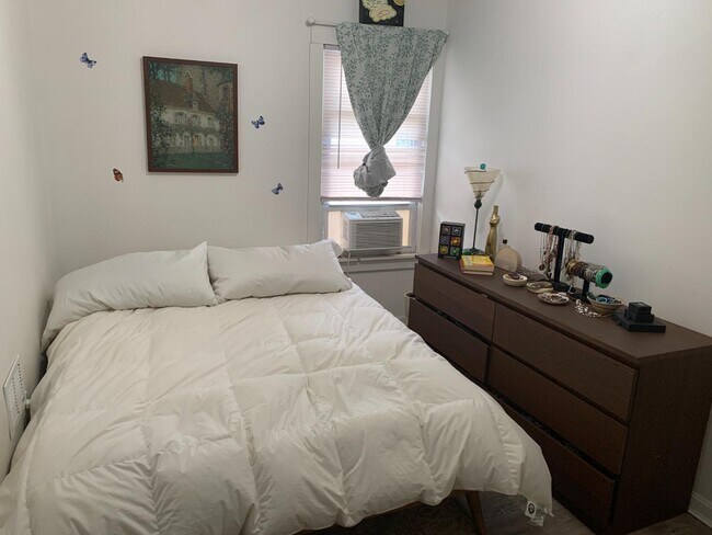 Photo - 207 N Prospect Rd