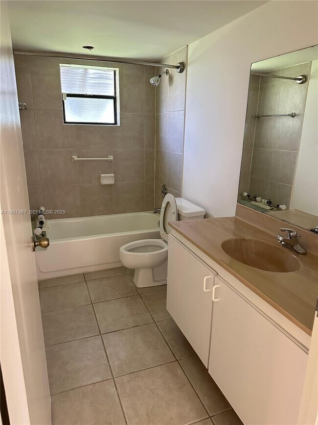 Photo - 7955 SW 86th St Unit 502