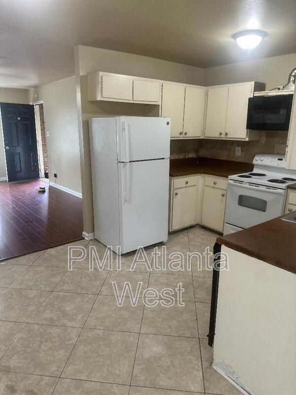 Photo - 843 Garden Walk Blvd Unit Apt D