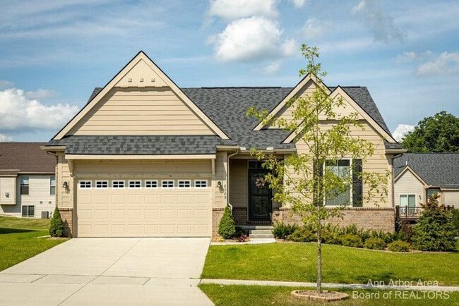 Photo - 8389 Ardmoor Dr House