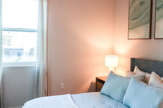 Photo - The Grove at Woodlake