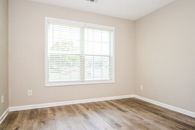 Photo - 1024 Levista Dr