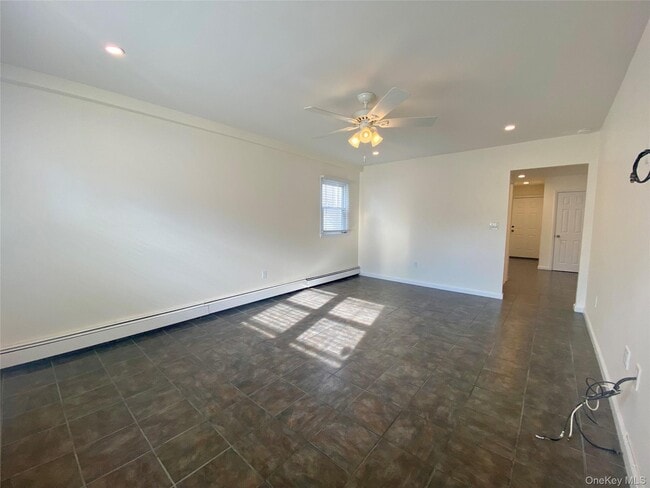 Photo - 430 E Chester St Unit main