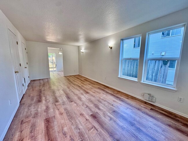 Photo - 617 NW 9th Ave Unit 1