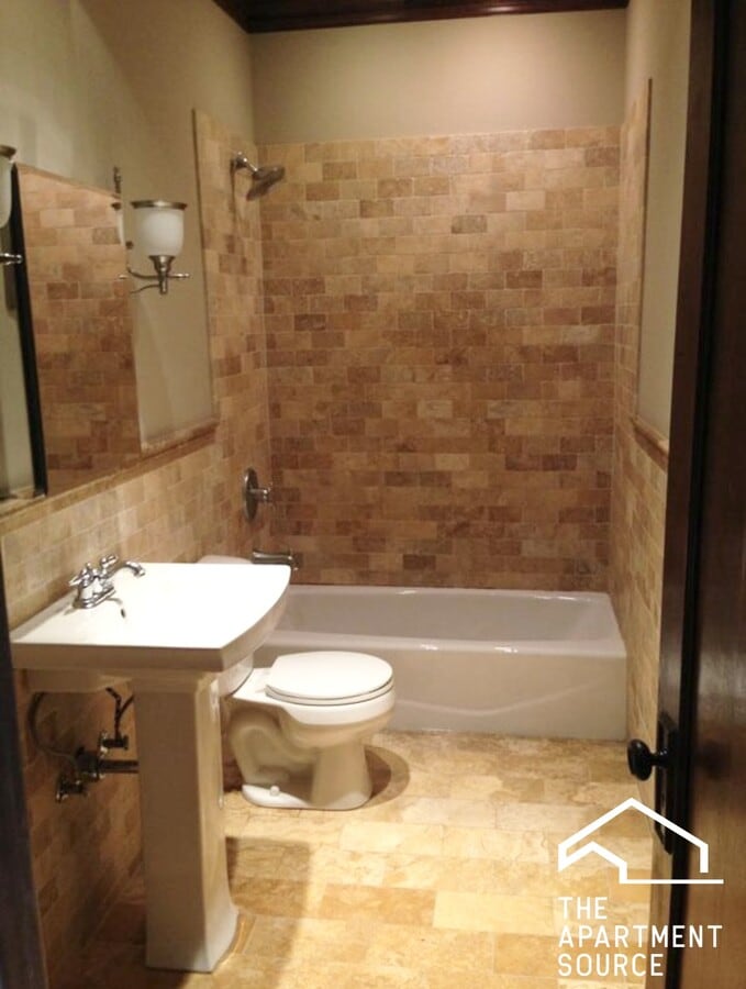 Photo - 3517 W Argyle St Unit 3