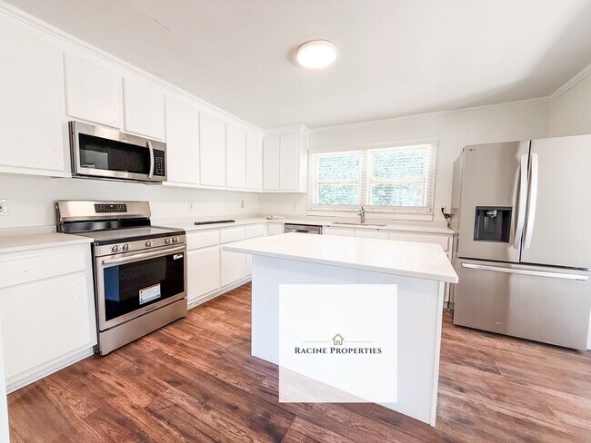 224 W Rd