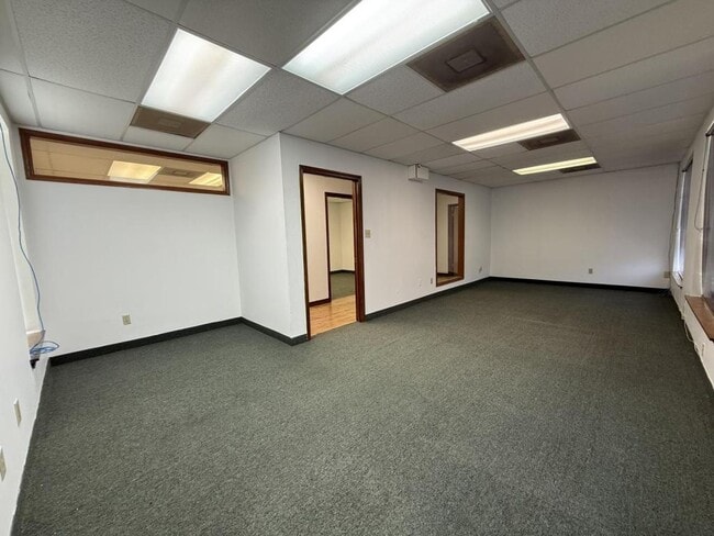 Building Photo - 4323 Division Street