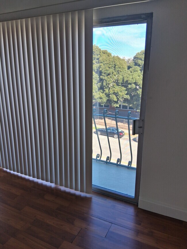 Photo - 1247 Federal Ave