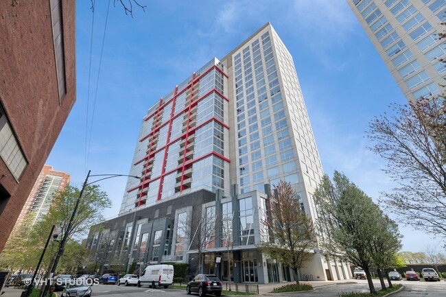Photo - 1841 S Calumet Ave Condo Unit 704