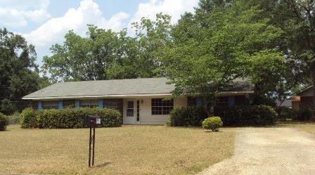 Building Photo - Martin Heights