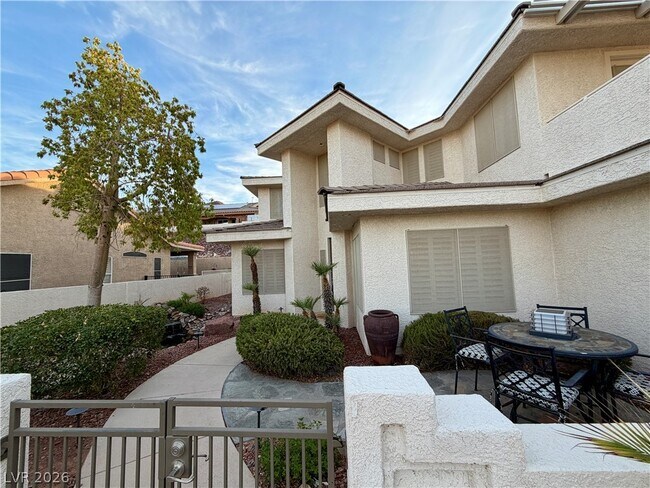 1135 Calico Ridge Dr
