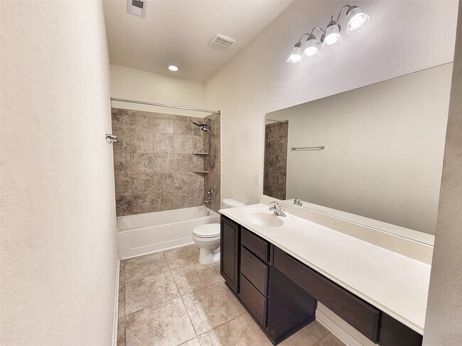 Photo - 1618 Cintola Ln