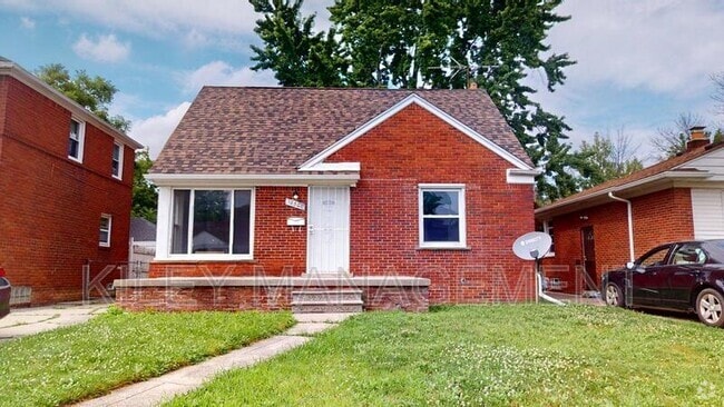 Building Photo - 16501 Fairmount Dr Rental