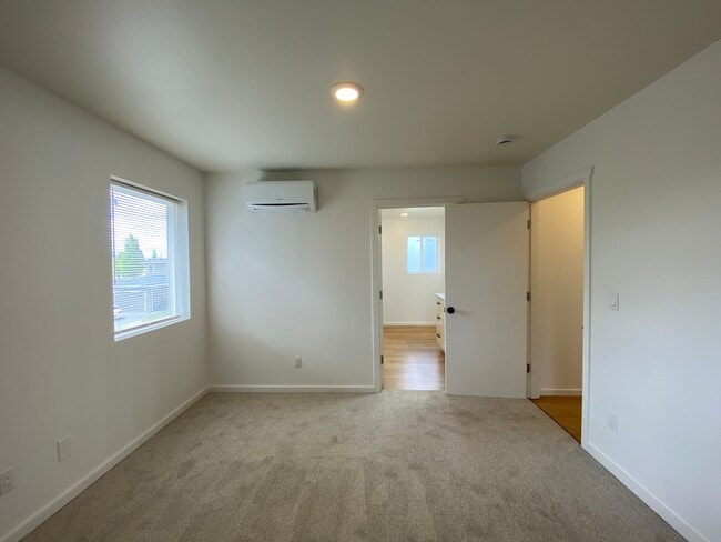 Photo - 17517 29th Ave E
