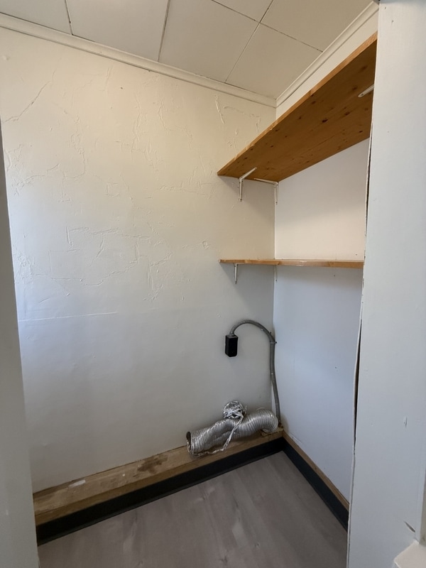 Photo - 1003 Ontario Ave