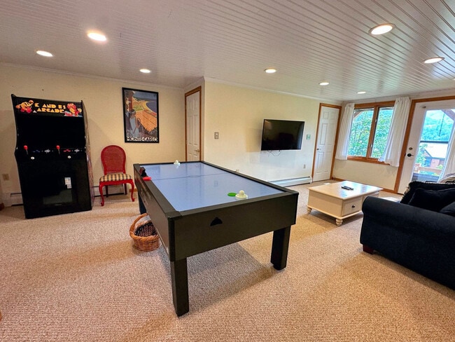 Building Photo - 39 Appleby Close Unit ID1248485P Rental