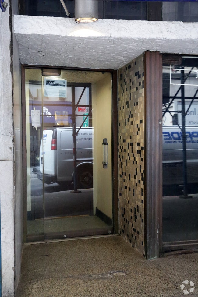 Photo - 14 Maiden Ln