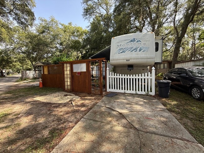 Building Photo - 3000 Clarcona Rd Rental