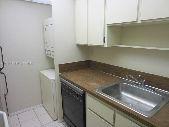 Photo - 10812 Royal Palm Blvd Unit 10812