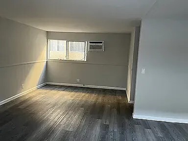 9919 De Soto Ave