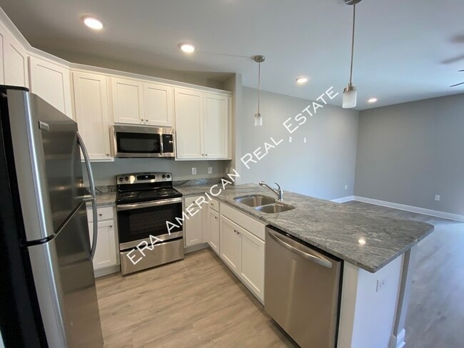 Photo - 1005 Grace Ln