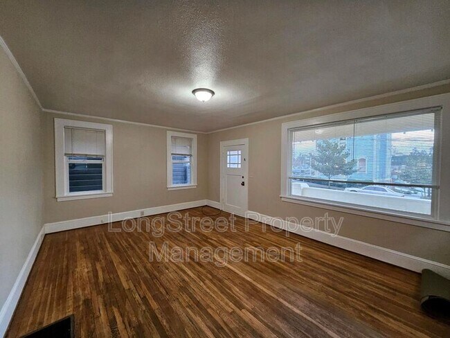 Photo - 634 SW Grant St. Unit 1