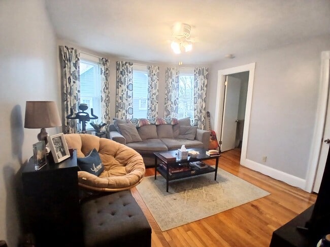 Building Photo - 9 Pitman Ave Unit 1