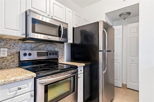 Photo - 17150 N Bay Rd Unit 2618