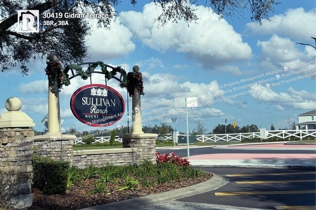 Building Photo - 30419 Gidran Terrace