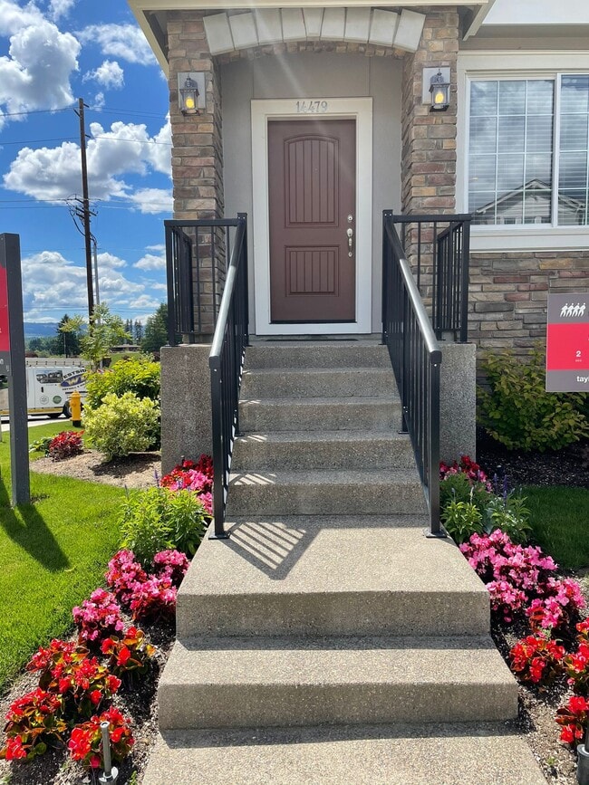 Building Photo - 14479 SW 169th Ave Rental