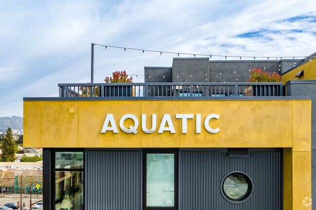 Aquatic Ashby