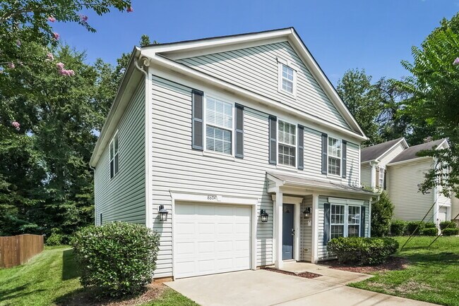 Photo - 8804 Old Potters Rd House