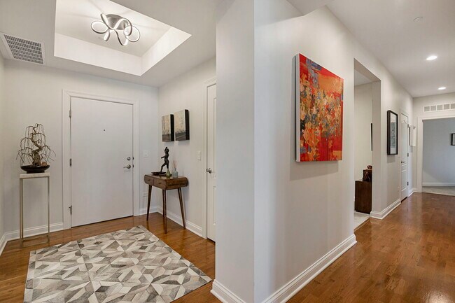 Photo - 1800 Amberley Ct Unit 407