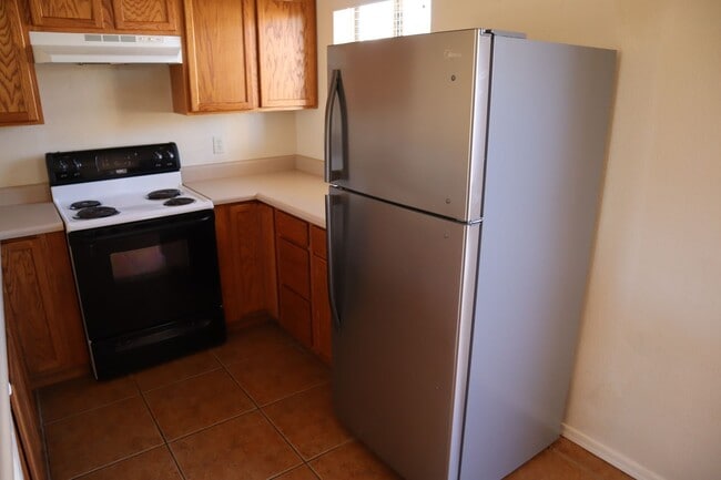 Photo - 2 Story You Will Have To See To Believe!!!