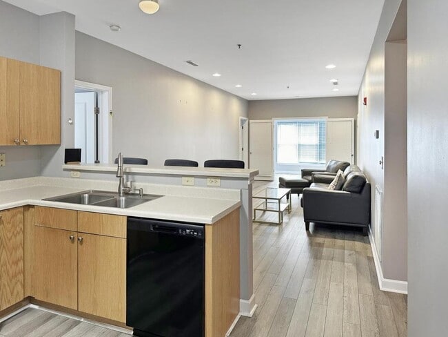 Photo - 302 Campus Walk Trl